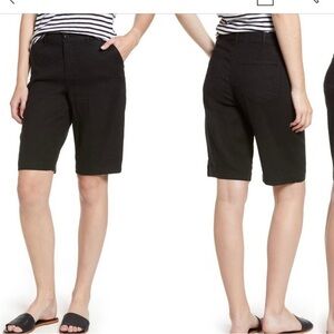 NYDJ Bermuda Shorts in Stretch Linen Black size 4